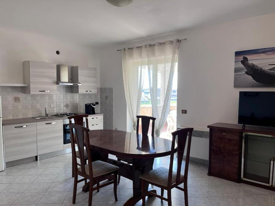 Apartament Fco Airport Titina'S House Fiumicino Zewnętrze zdjęcie